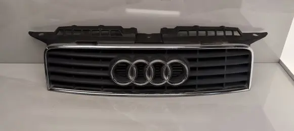 Audi A3 S3 8P Front grill 8P3853651