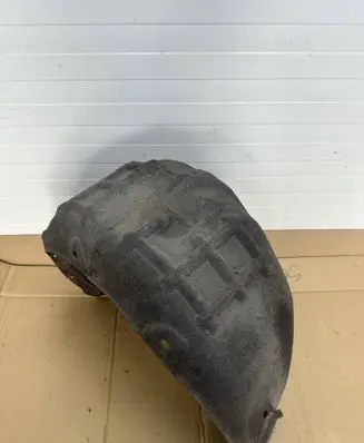 Audi A6 C7 Rear arch fender liner splash guards 4G0810172A