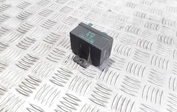 Peugeot 607 Glow plug pre-heat relay 598138