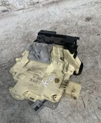 Audi Q7 4L Rear door lock