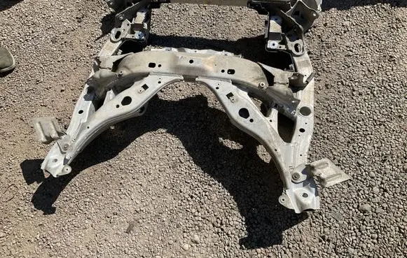 BMW 5 F10 F11 Front subframe 6797643 42100
