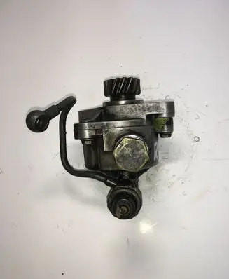 Mitsubishi Pajero Vacuum pump VP602