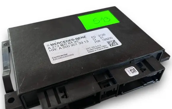 Mercedes-Benz E W213 Central body control module S513 A2139008430