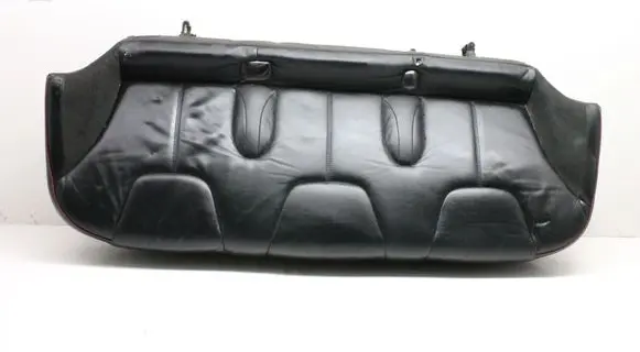 Tesla Model S Rear seat 104390903A