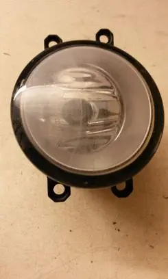 Toyota Avensis T250 Front fog light 812200D040 89204011