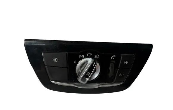 BMW 5 G30 G31 G38 Light switch EG8937 6841881
