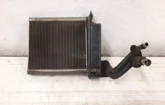 Air conditioning (A/C) radiator (interior)