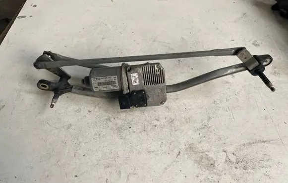 Audi A4 S4 B8 8K Front wiper linkage and motor 8K2955119 8K2955023A 8K2955023B