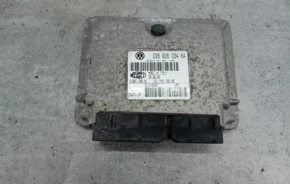 Volkswagen Polo IV 9N3 Engine control unit/module ECU 036906034KA