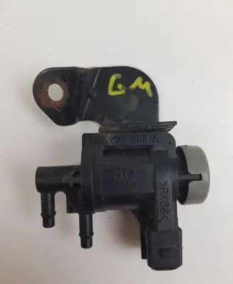 Audi A4 S4 B6 8E 8H Turbo solenoid valve 1J0906283A