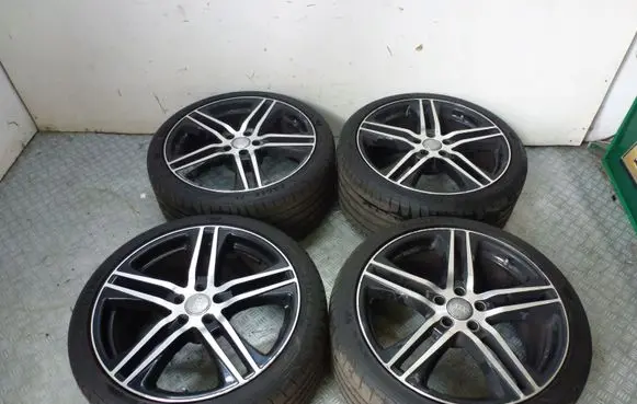 Audi A8 S8 D3 4E R20 alloy rim 4E0920931N