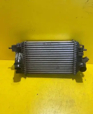 Opel Meriva B Intercooler radiator