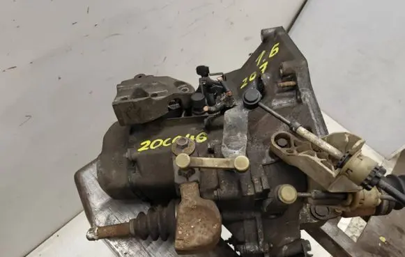 Peugeot 207 Manual 5 speed gearbox 20C046 2012792