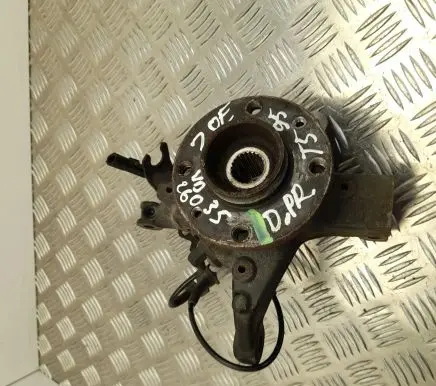 Renault Zoe Front wheel hub 400143684R