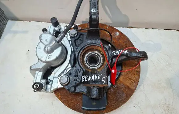Renault 5 E-Tech Front wheel hub spindle knuckle S27612267