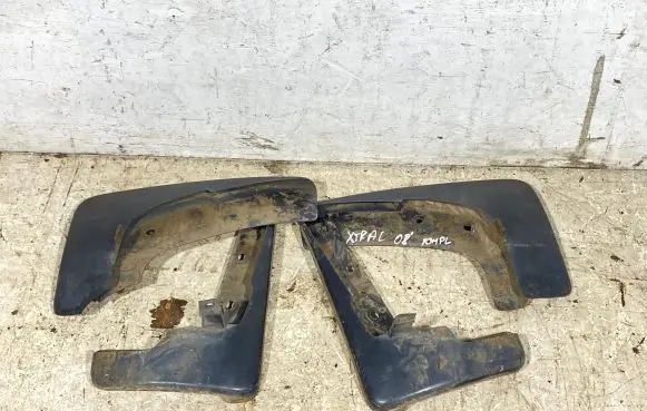 Nissan X-Trail T31 Front mudguard 78812jg000