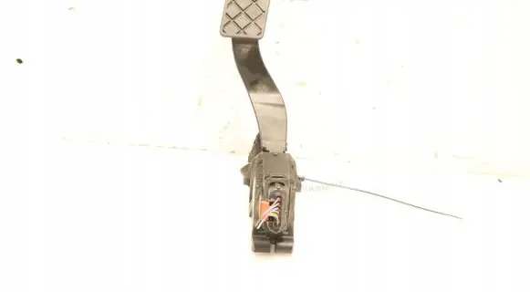 Volkswagen Golf VII Accelerator throttle pedal 5Q1723503H