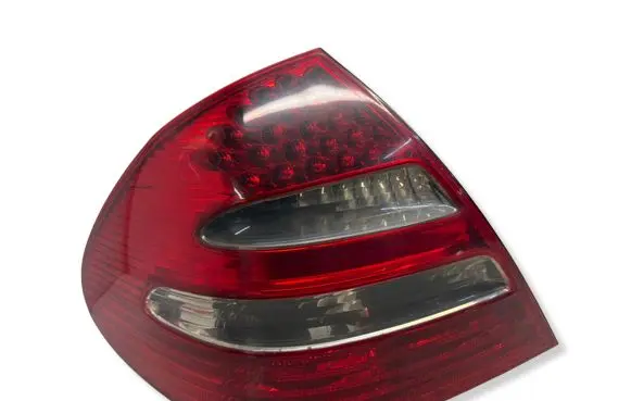 Mercedes-Benz E W211 Rear/tail lights A2118200564