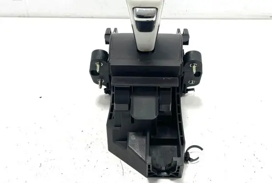 Chevrolet Volt I Gear shifter/selector 22859649 09052012062040