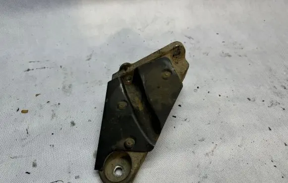 BMW X3 E83 Engine mounting bracket 22113414582