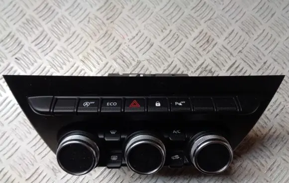 Dacia Duster II Climate control unit 283E86420R 275105451R