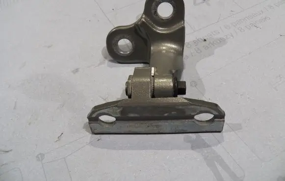 Land Rover Defender Front door upper hinge L8B2228A66AC