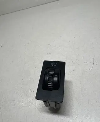 Toyota Corolla Verso AR10 Headlight level height control switch 8415202021 37139