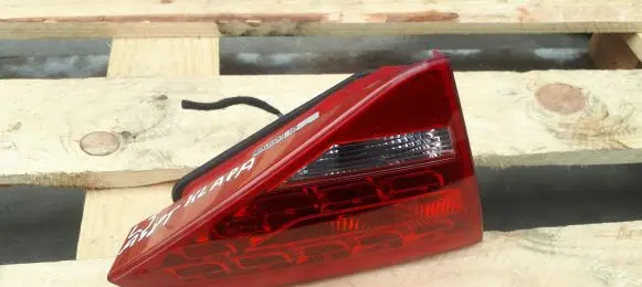 Audi A5 Sportback 8TA Tailgate rear/tail lights 8T0945093A