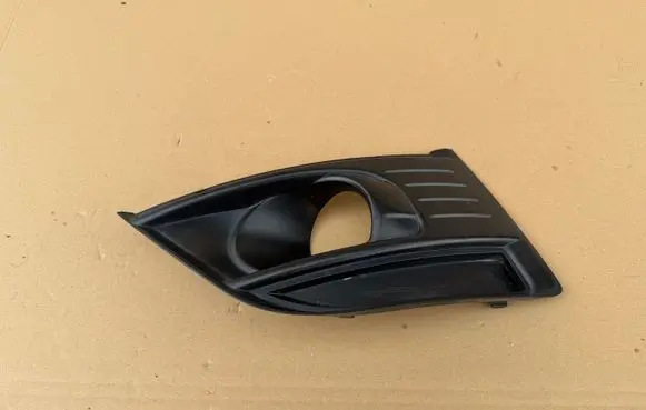 Citroen C4 I Picasso Front fog light trim/grill 9680403977