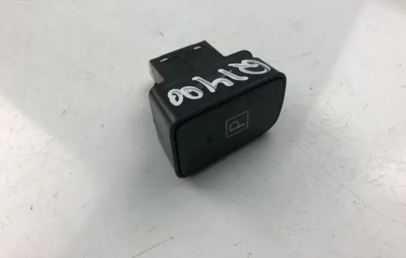 Toyota Prius (XW30) Parking (PDC) sensor switch 8471802060