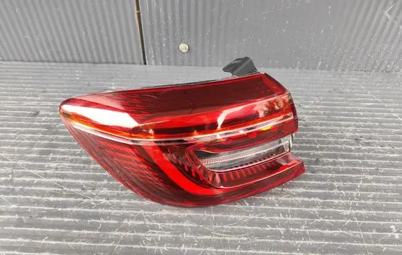 Renault Clio V Rear/tail lights 265551035R