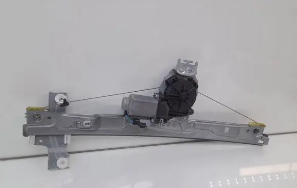 Peugeot 207 Front door window regulator with motor 9681182280 400912C