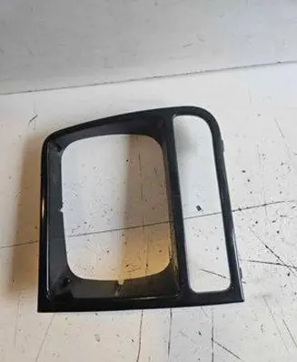 Jeep Cherokee XJ Front fog light trim/grill