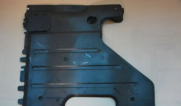 Volkswagen PASSAT B8 Center/middle under tray cover 3Q0825206B