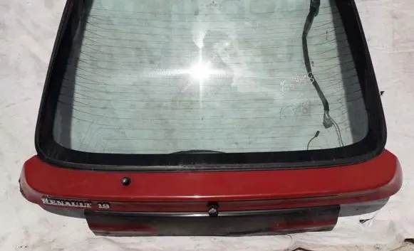 Renault 19 Tailgate/trunk/boot lid