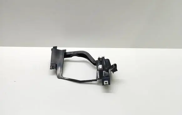 BMW 5 E60 E61 Headlight/headlamp mounting bracket 158738 15873800