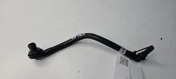 BMW 4 F32 F33 Breather/breather pipe/hose 7613026