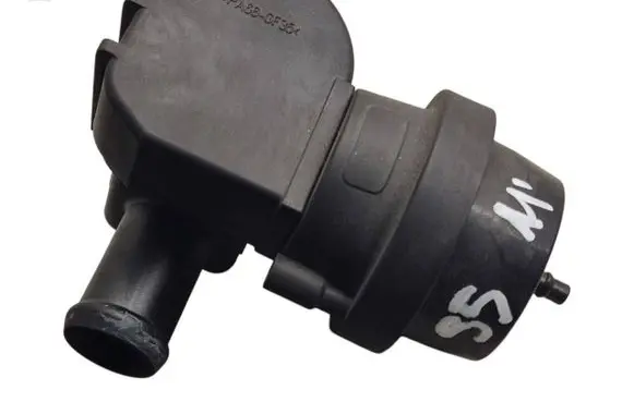 Audi S5 Valve 1J0819809