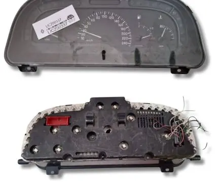 Renault Laguna I Speedometer (instrument cluster) 21649582-2