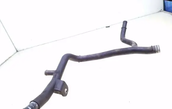 Audi A3 S3 A3 Sportback 8P Engine coolant pipe/hose 06A121065DE