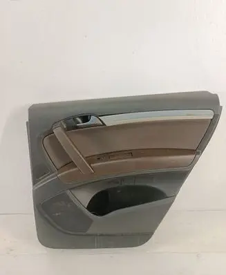 Audi Q7 4L Front door card panel trim 4L0863981 P0110582