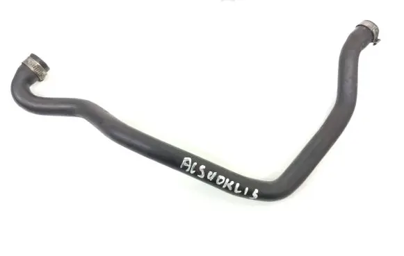 Volvo S60 Breather/breather pipe/hose 30757220
