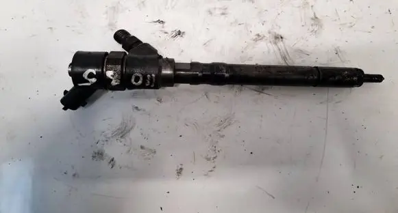 KIA Carens I Fuel injector 3380027010