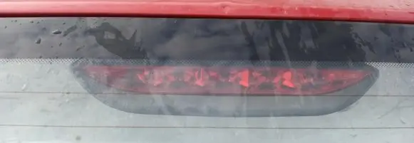 Chevrolet Kalos Third/center stoplight