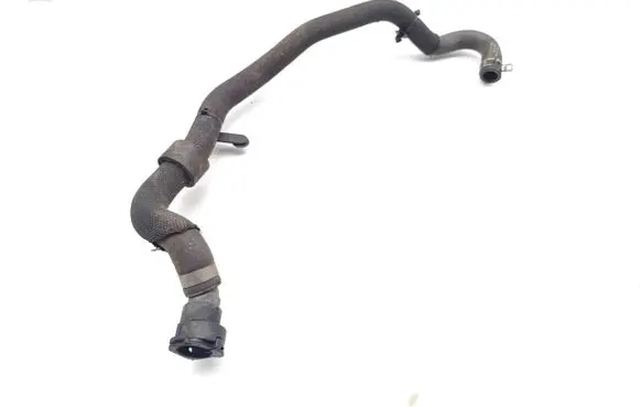 Volvo XC90 Engine coolant pipe/hose 32138968