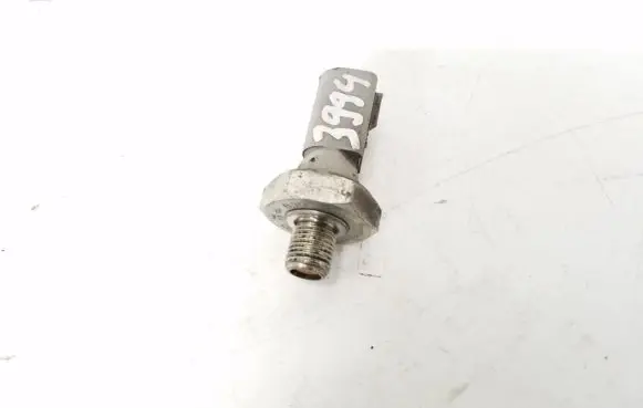 Audi S5 Oil pressure sensor 038919081P
