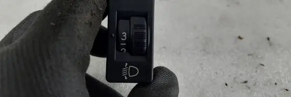 Citroen C4 Grand Picasso Headlight level height control switch 96384422XT PA66GF30 96366692XT