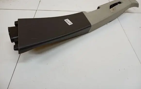 Volvo S60 (C) pillar trim 1882
