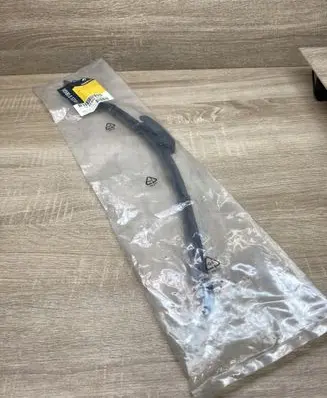 Renault Clio II Windshield/front glass wiper blade 7701056012