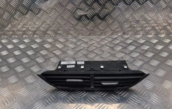 Skoda Octavia Mk4 Dash center air vent grill 5E3820951F